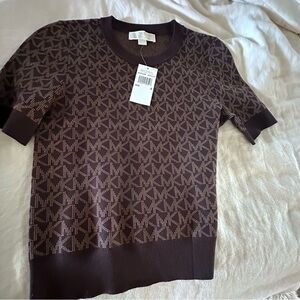 MK brand new w tags. Very stylish